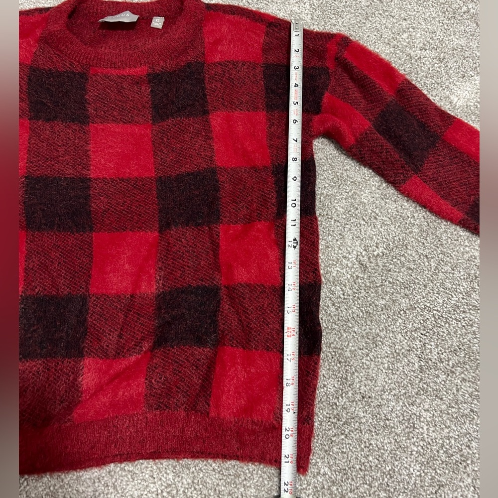 Cyrus Sweater - Picture 9 of 9